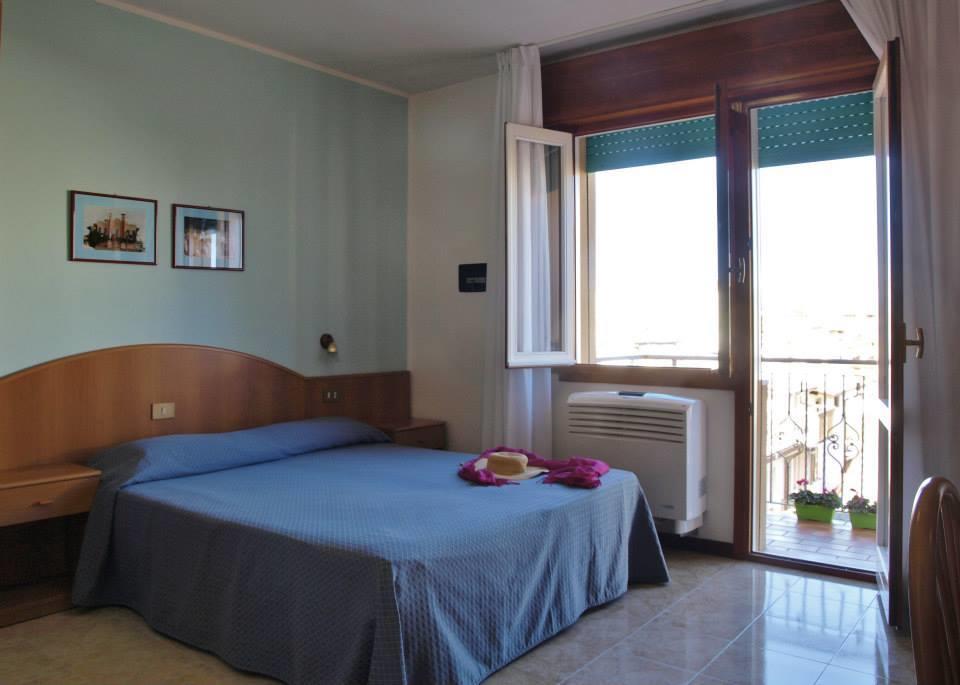 Hotel Fornaro Caorle Buitenkant foto